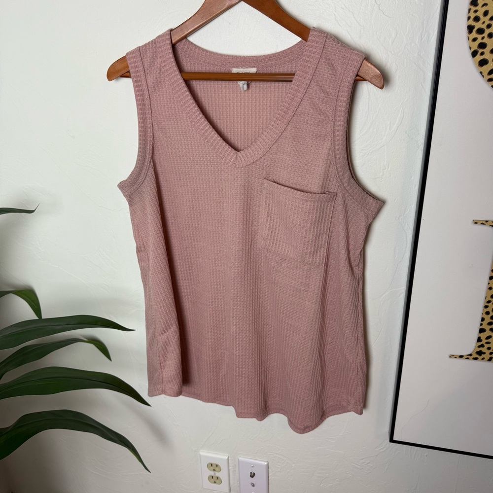 BiBi Dusty Mauve Waffle Knit Tank Top – Size M